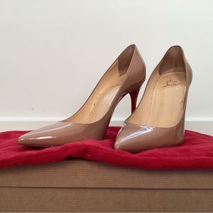 Used Christian Louboutin's 'Décolleté' pumps.